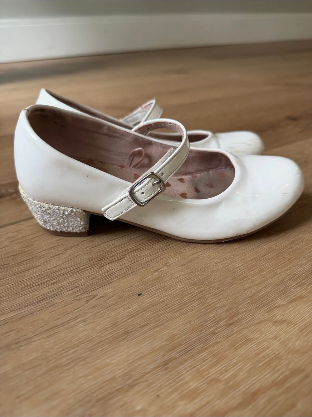 SO White Patent Mary Jane Shoes with Pink Heart Lining